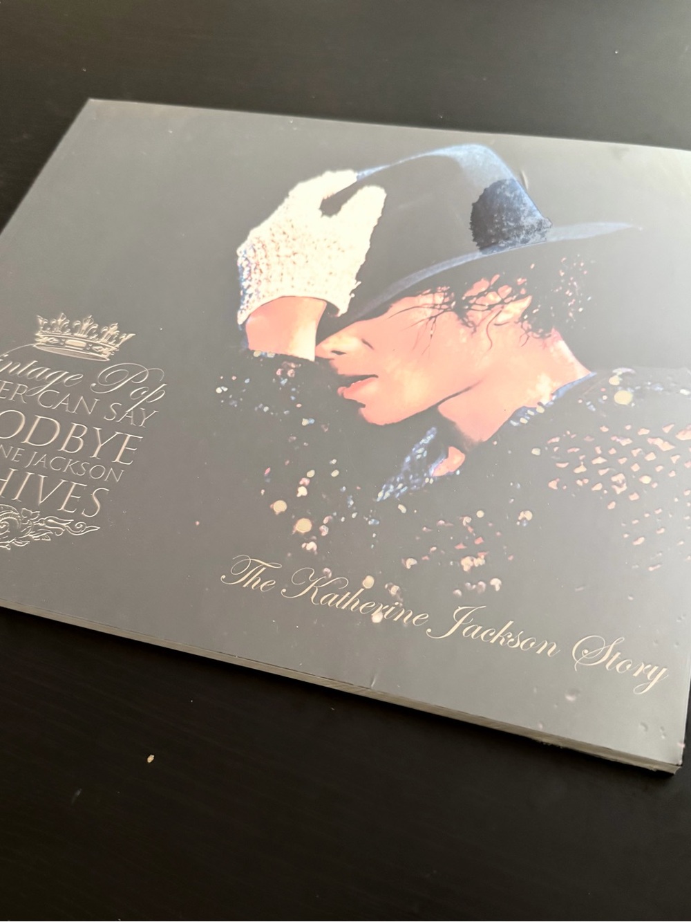 Never Can Say Goodbye: The Katherine Jackson Story- Collectors Paperback Book - Picture 1 of 3